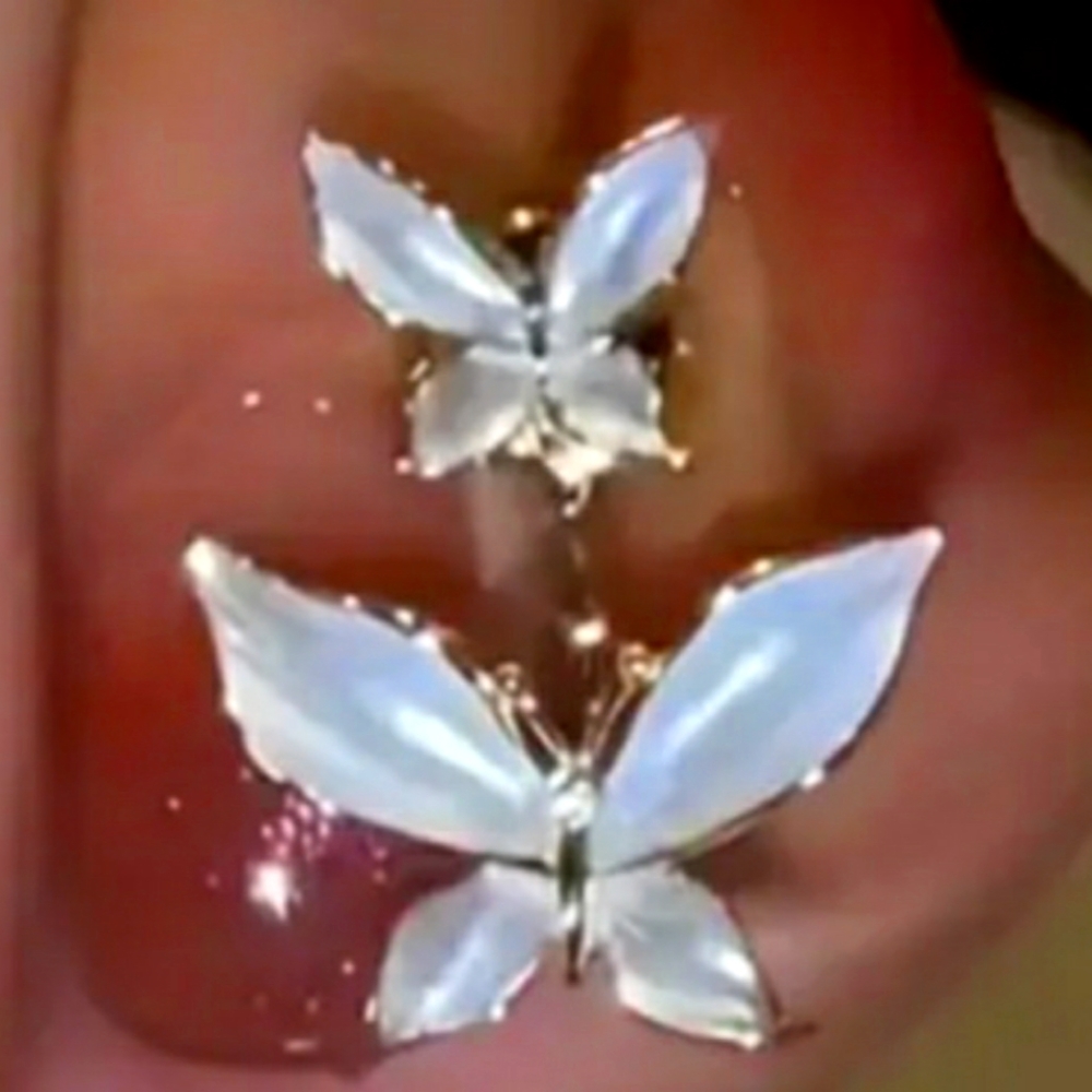 Women's jewelry exquisite butterfly design synthetic gems stud earrings.